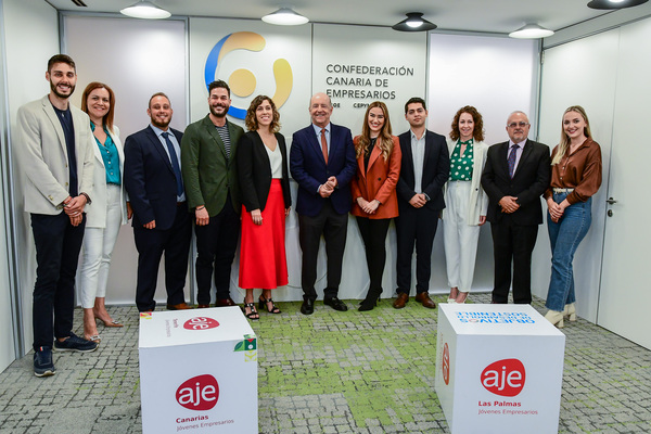 AJE Las Palmas estrena Junta Directiva reiterando su compromiso con la juventud empresaria